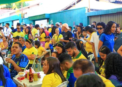 Torcida durante jogo do Brasil