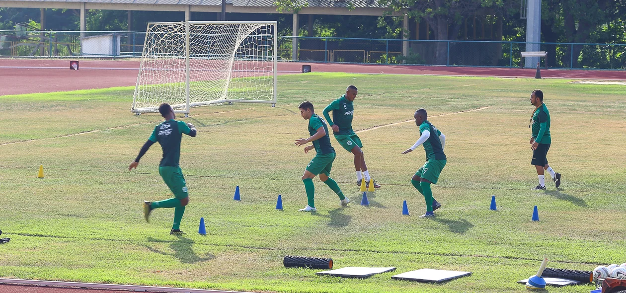 Treino aconteceu nesta quarta-feira