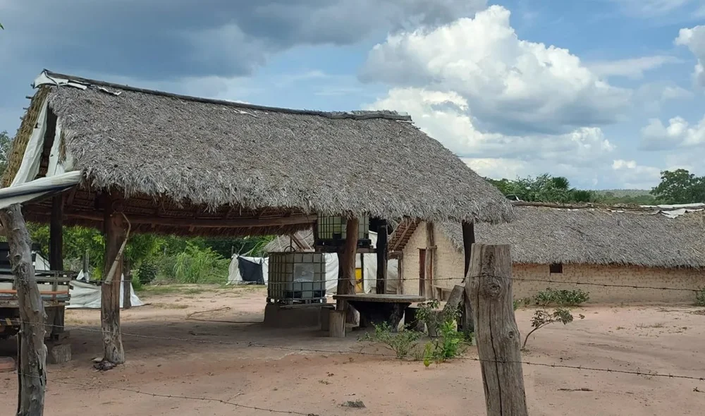 Tribo Akroá Gamella