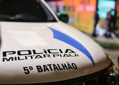 Viatura do 5º Batalhão da PM