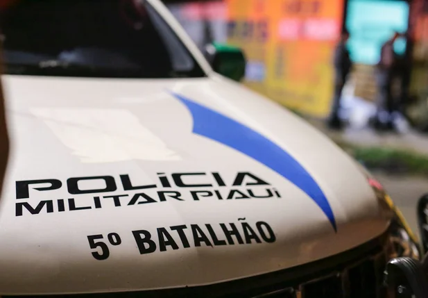 Viatura do 5º Batalhão da PM