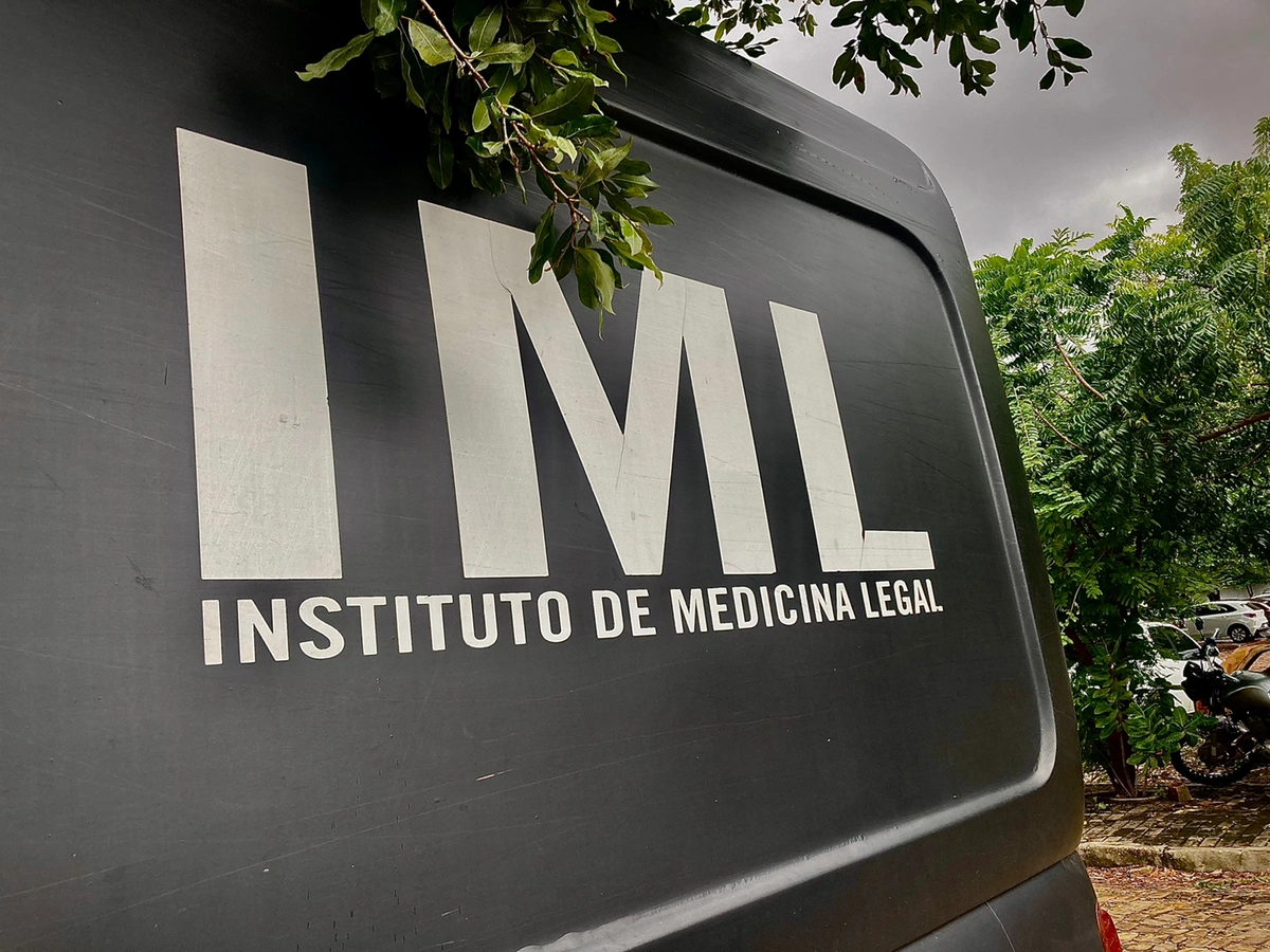 Viatura do IML de Teresina