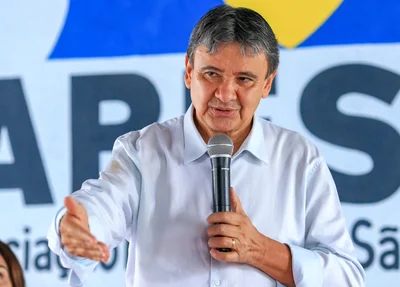 Wellington Dias participa de café da manhã com os acolhidos da Pastoral do Povo.
