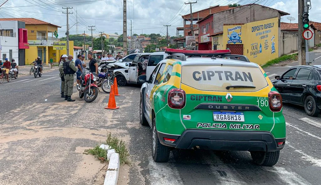 Acidente deixou uma pessoa ferida