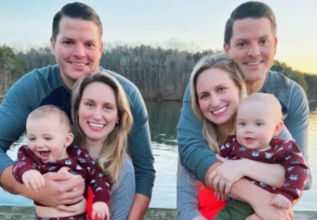 Brittany e Briana se casaram com os também irmãos gêmeos Josh e Jeremy Salyers e tiveram os filhos Jett e Jax