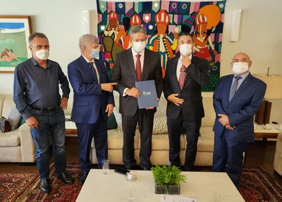 Desembargador José Ribamar Oliveira em reunião com Arthur Lira