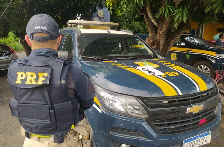 Foragido é preso pela PRF na BR 343 em Teresina
