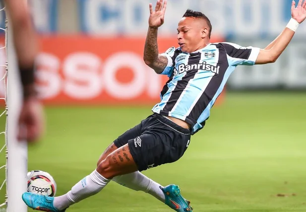 Janderson Marca seu primeiro Gol pelo Grêmio