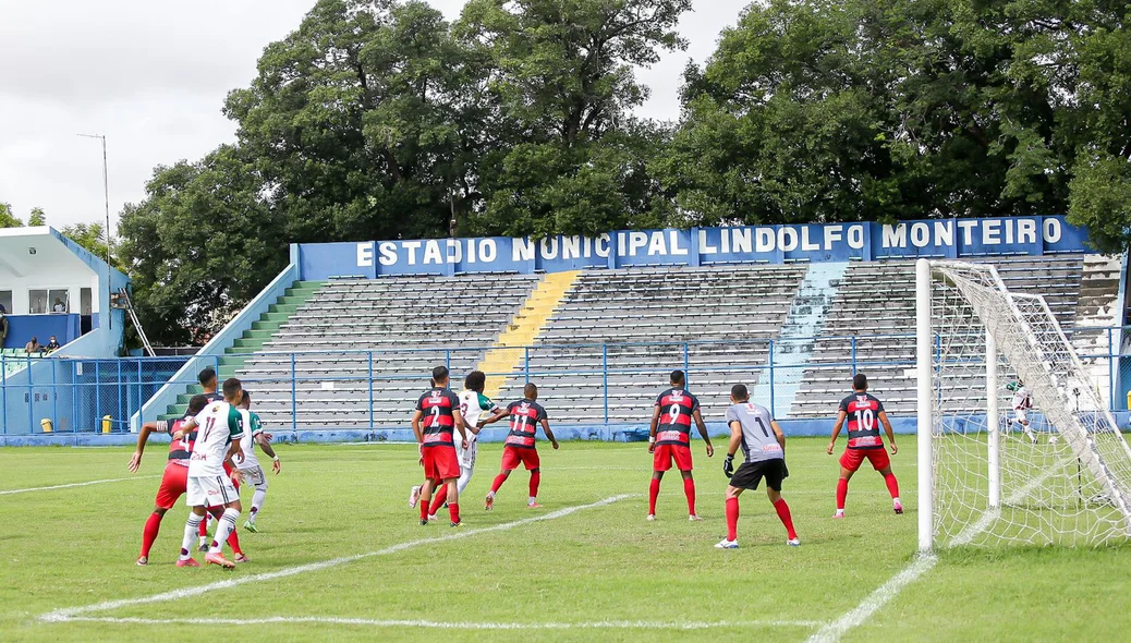 Jogo aconteceu nesta manhã