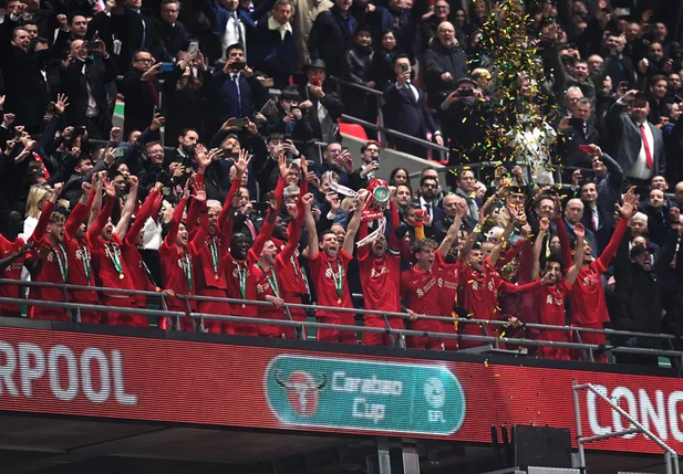 Liverpool vence Chelsea nos pênaltis
