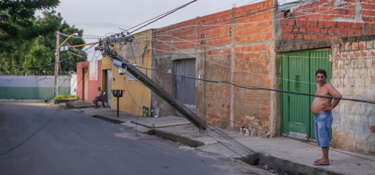 Moradores reclamam da situação