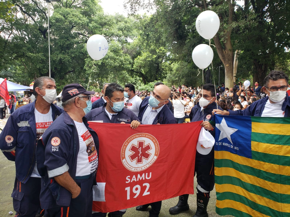 Motoristas do SAMU realizam manifestação