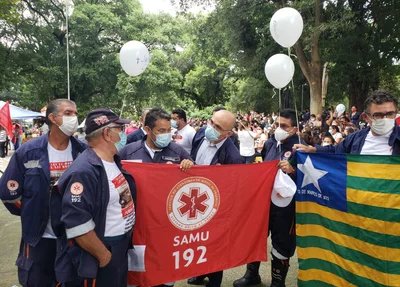Motoristas do SAMU realizam manifestação
