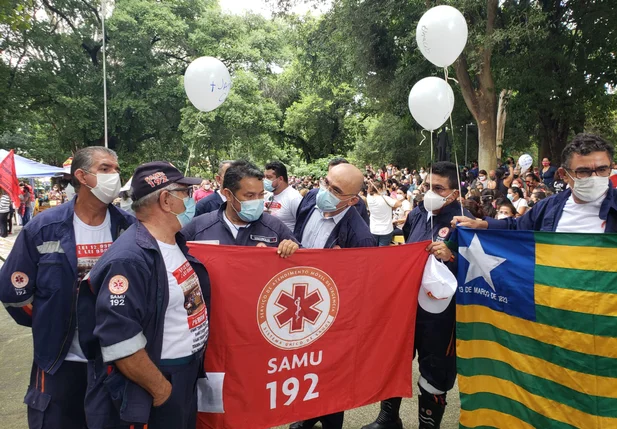 Motoristas do SAMU realizam manifestação