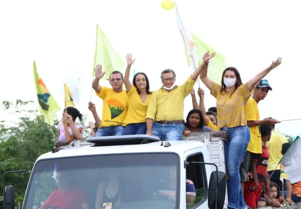 O evento que iniciou com uma mega carreata acontece na tarde do último sábado (19)