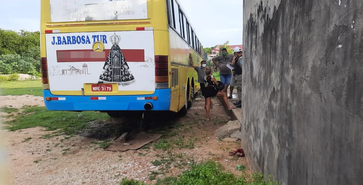 Ônibus que estava em manuntenção