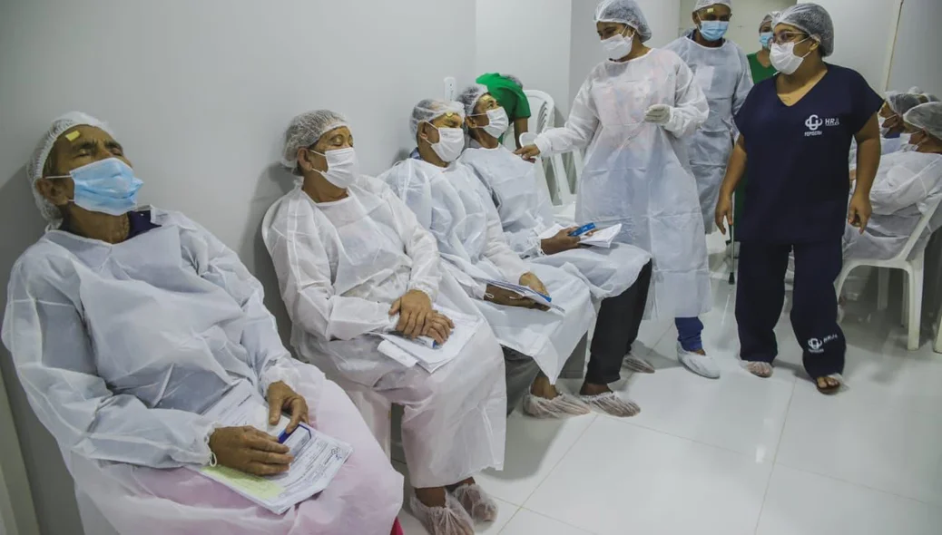 Os pacientes passaram por triagem