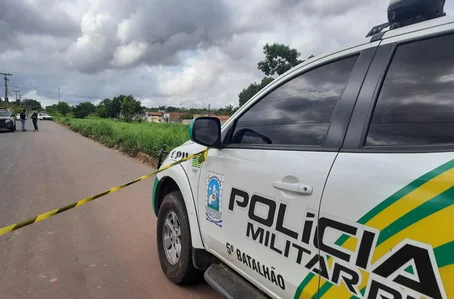 Polícia Militar foi acionada e isolou o local do crime