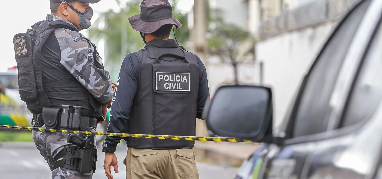 Polícia Militar no local do homicídio