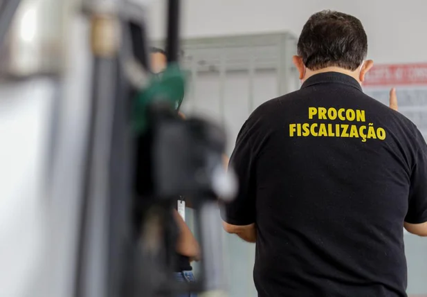 Procon realiza fiscalização em Teresina