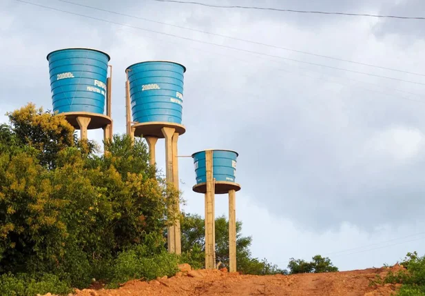 Rede de abastecimento d’água no Buriti do Canto