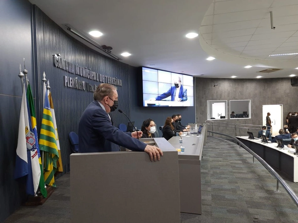 Secretário João Henrique Sousa