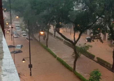 Temporal em Petrópolis deixa pelo menos 34 mortos