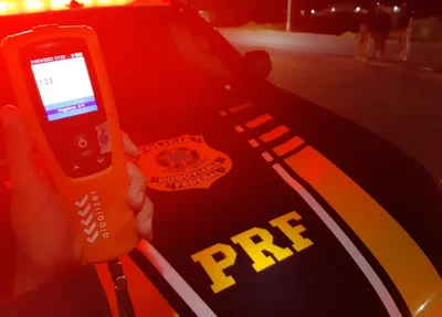 Teste de alcoolemia realizado pela PRF em Bom Jesus