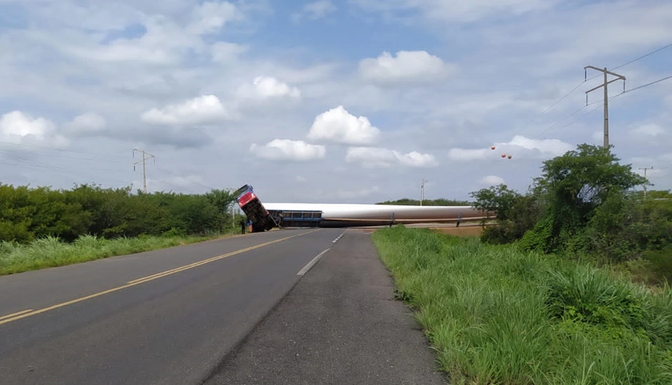 Trecho da BR 316 ficou totalmente interditado