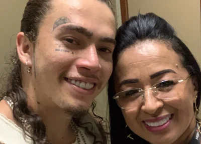 Whindersson e a mãe, Valdenice Nunes
