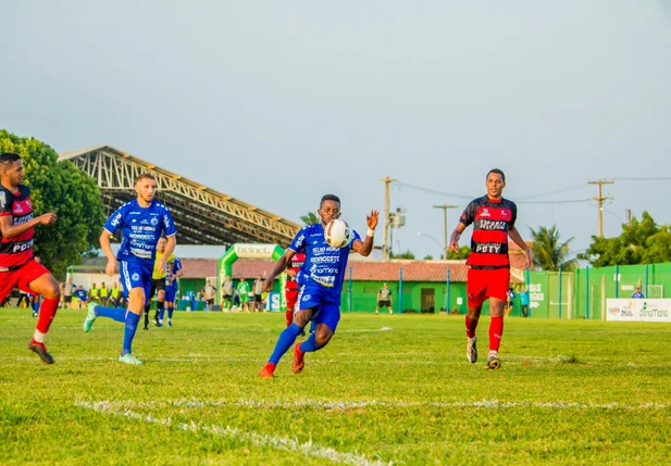 Yerien marcou o gol da vitória azulina
