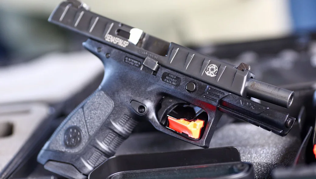 Armas que serão usadas pela PM