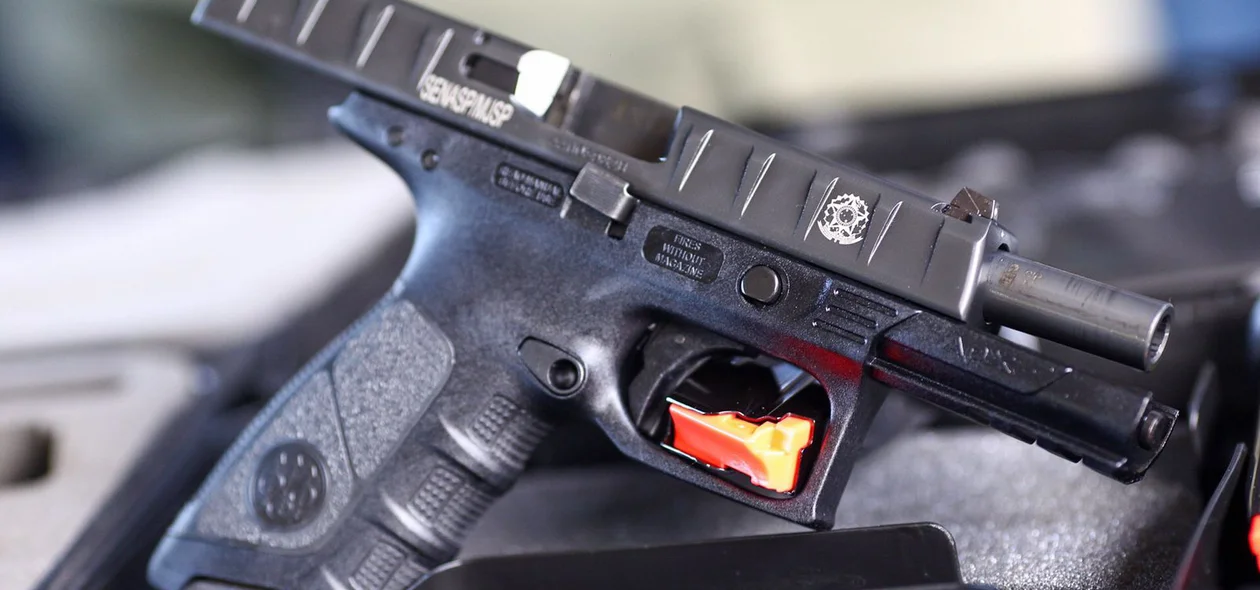 Armas que serão usadas pela PM