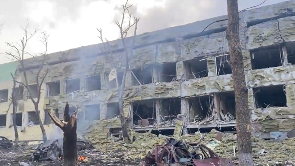 Ataque aéreo atinge hospital infantil na Ucrânia