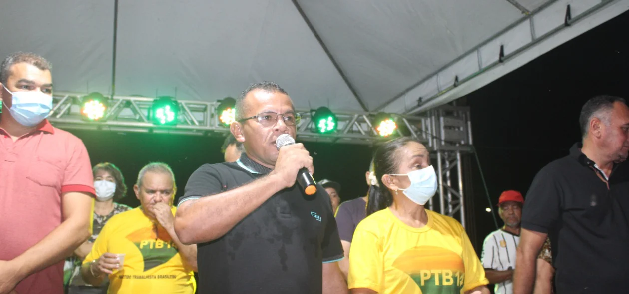 Aurideia Santos durante evento em Murici dos Portelas