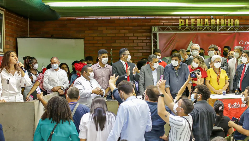Autoridades participaram do evento de filiação