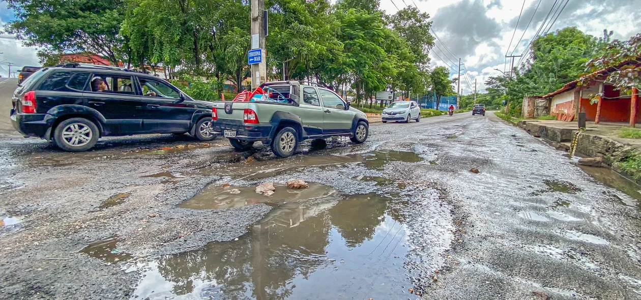 Avenida Josué Moura Santos na zona leste de Teresina