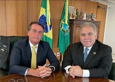 Bolsonaro e Marcelo Queiroga