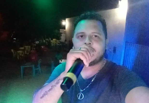 Cantor Daniel Santana