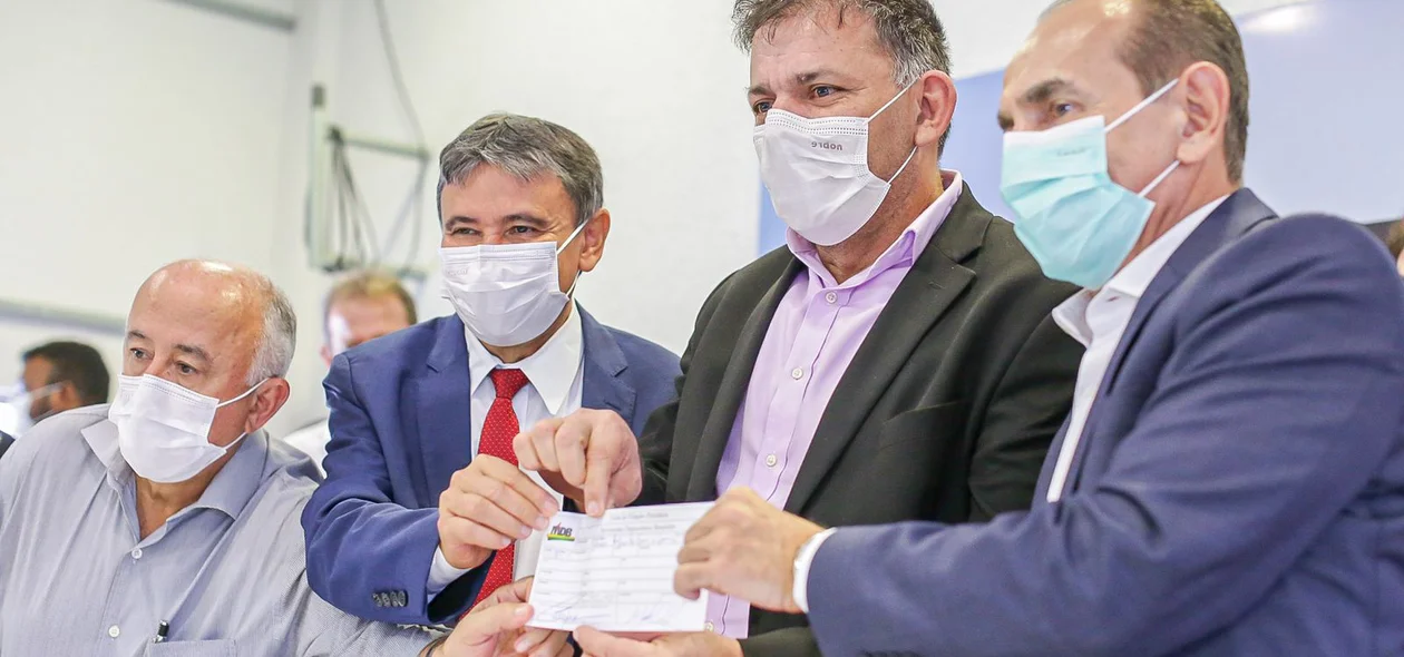Carlos Augusto deixa o PL e se filia ao MDB