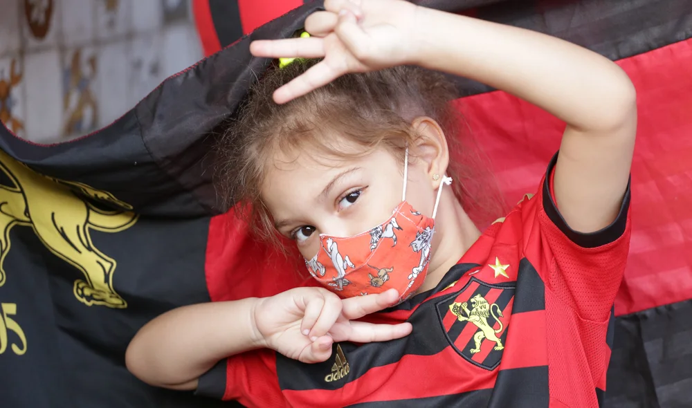 Criança torcedora do Sport