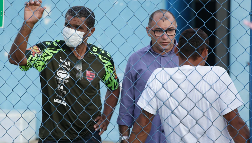 Da esquerda para direita: Marcão, técnico do Fla0PI, Rubens Gomes, presidente e Tonhão,capitão do time