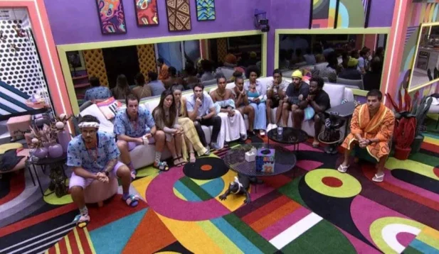 Douglas, Eliezer e Laís formam nono paredão do BBB22