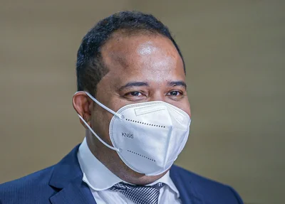 Enzo Samuel