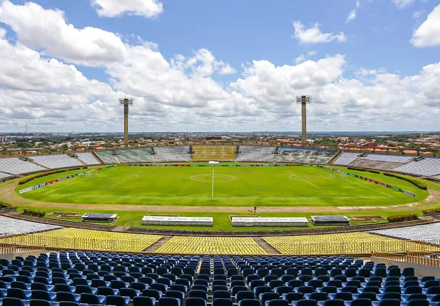 Estádio Albertão, em Teresina