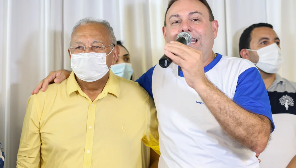 Jeová Alencar ao lado do Prefeito de Teresina