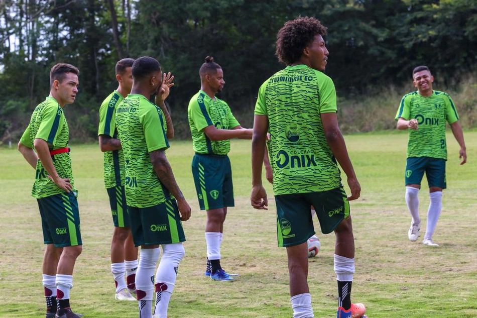 Jogadores do Fluminense-PI em Teresina