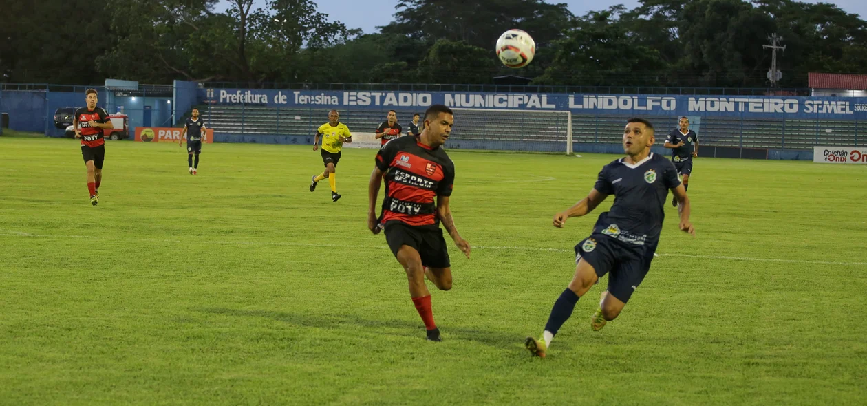 Jogo aconteceu nesta terça