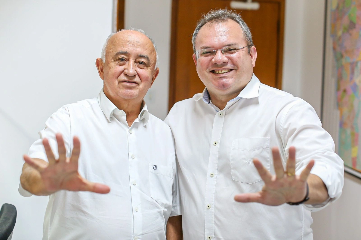 Júlio César e Nixon Frota