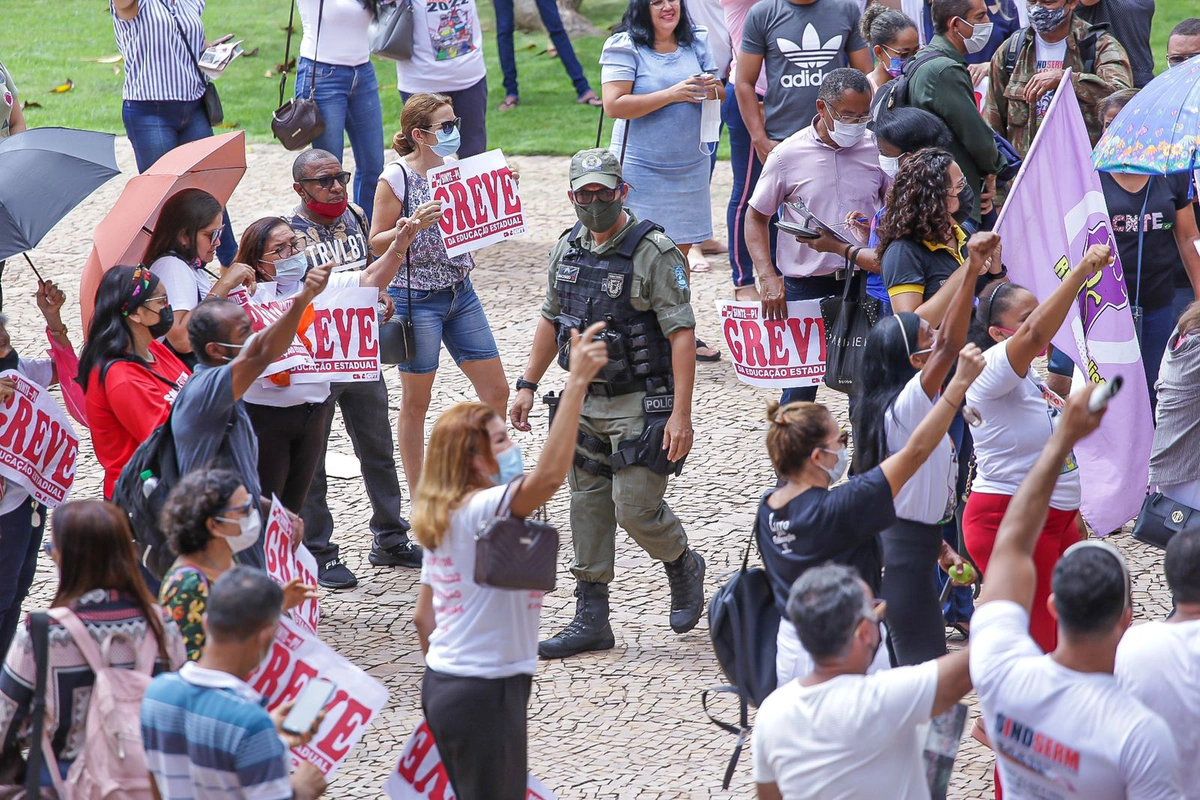 Manifestação na Alepi